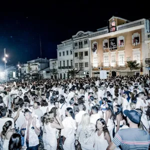 Pessoas de Branco