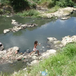 Rio sujo